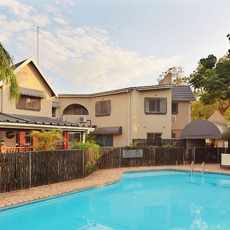 First Group Lake View Cabanas St Lucia Bagian luar foto