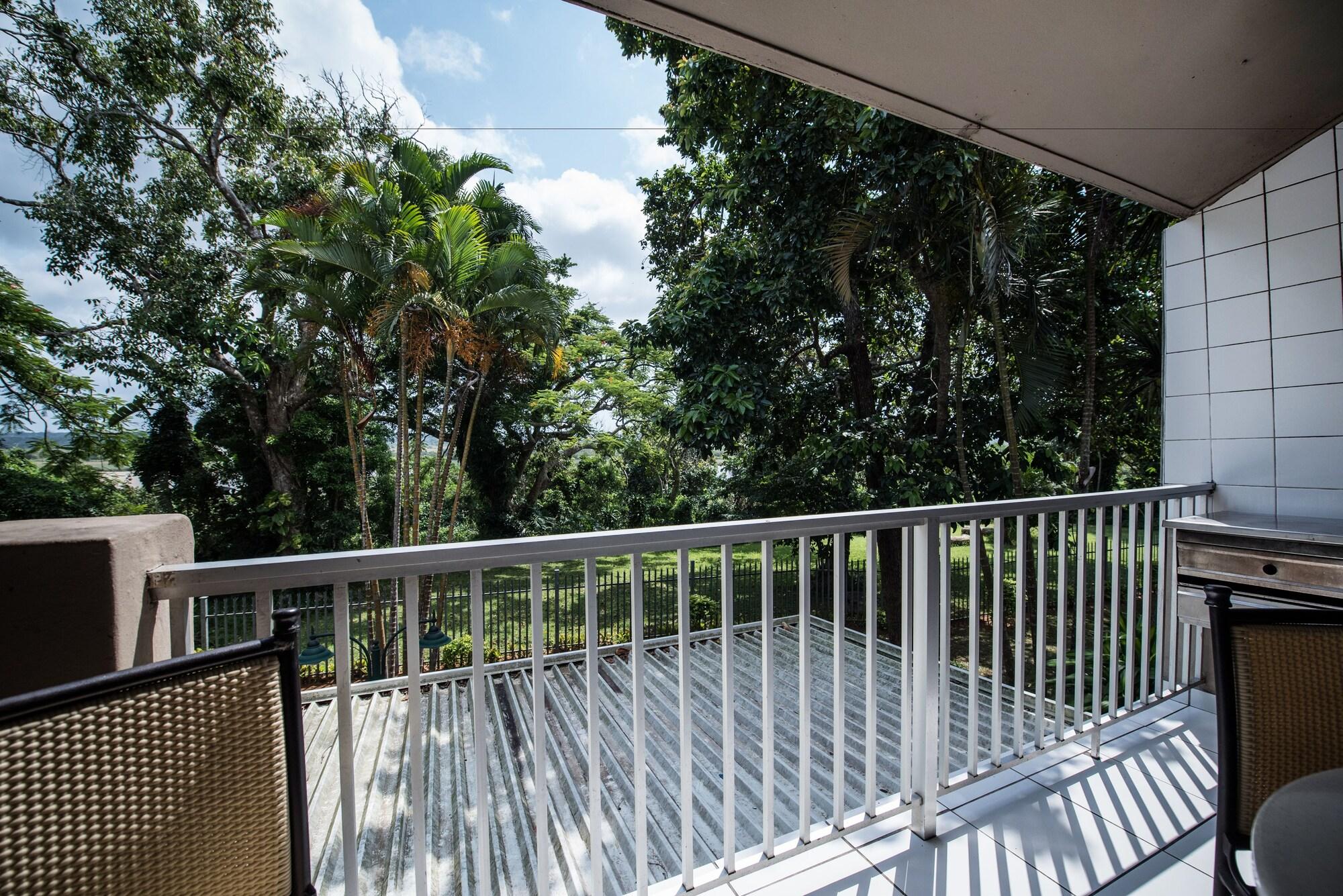 First Group Lake View Cabanas St Lucia Bagian luar foto