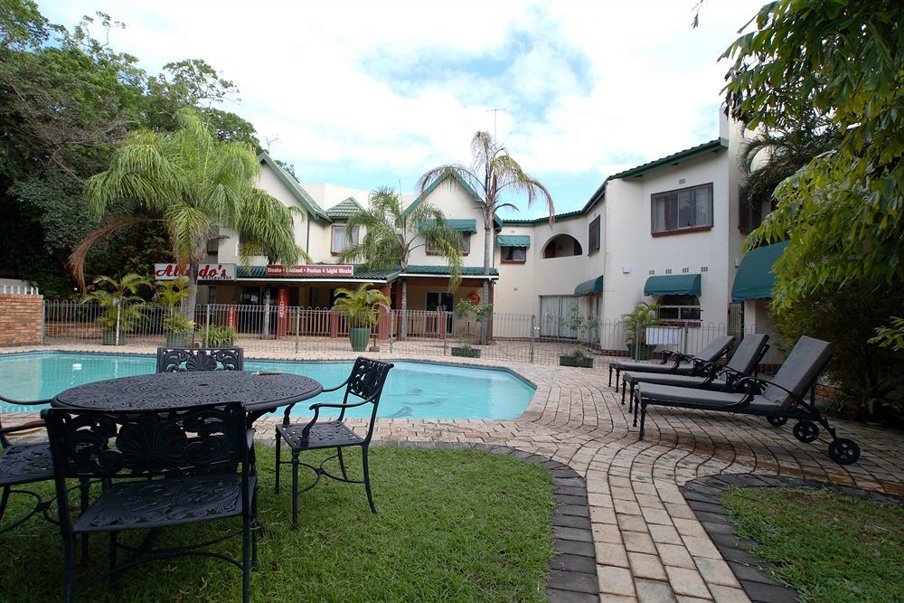 First Group Lake View Cabanas St Lucia Bagian luar foto
